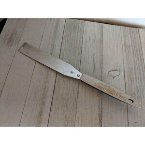 Vintage Stanley Cake Icing Spatula Stainless Steel Maroon Handle USA 11 1/4"